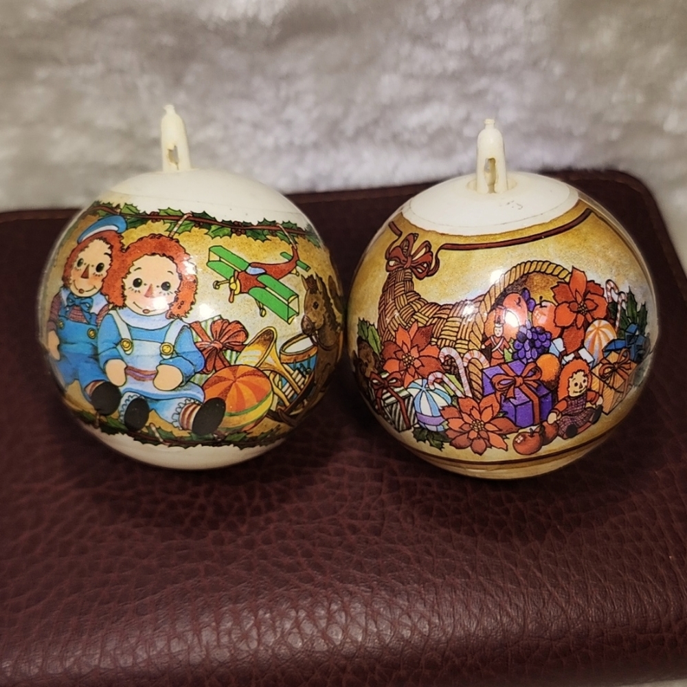 Vintage Christmas Ornaments set of 2
